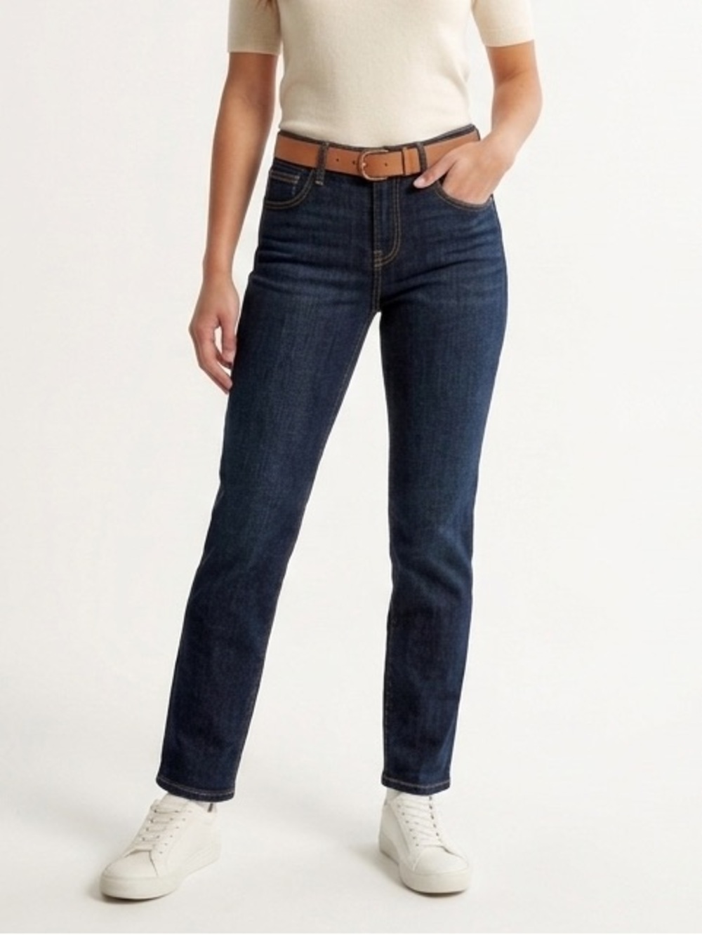 Abercrombie & Fitch Dark Wash Jeans 2S W26 L31 Signature Back Pocket Stitched